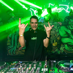 INVADERS_ACIDFOREST_logo-498