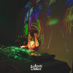 220402_invaders125