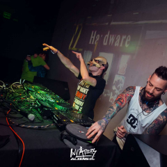 220402_invaders268