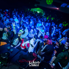 220402_invaders310