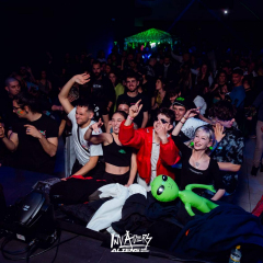 220402_invaders94