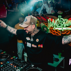 INVADERS_UTOPIA_LOGO-66